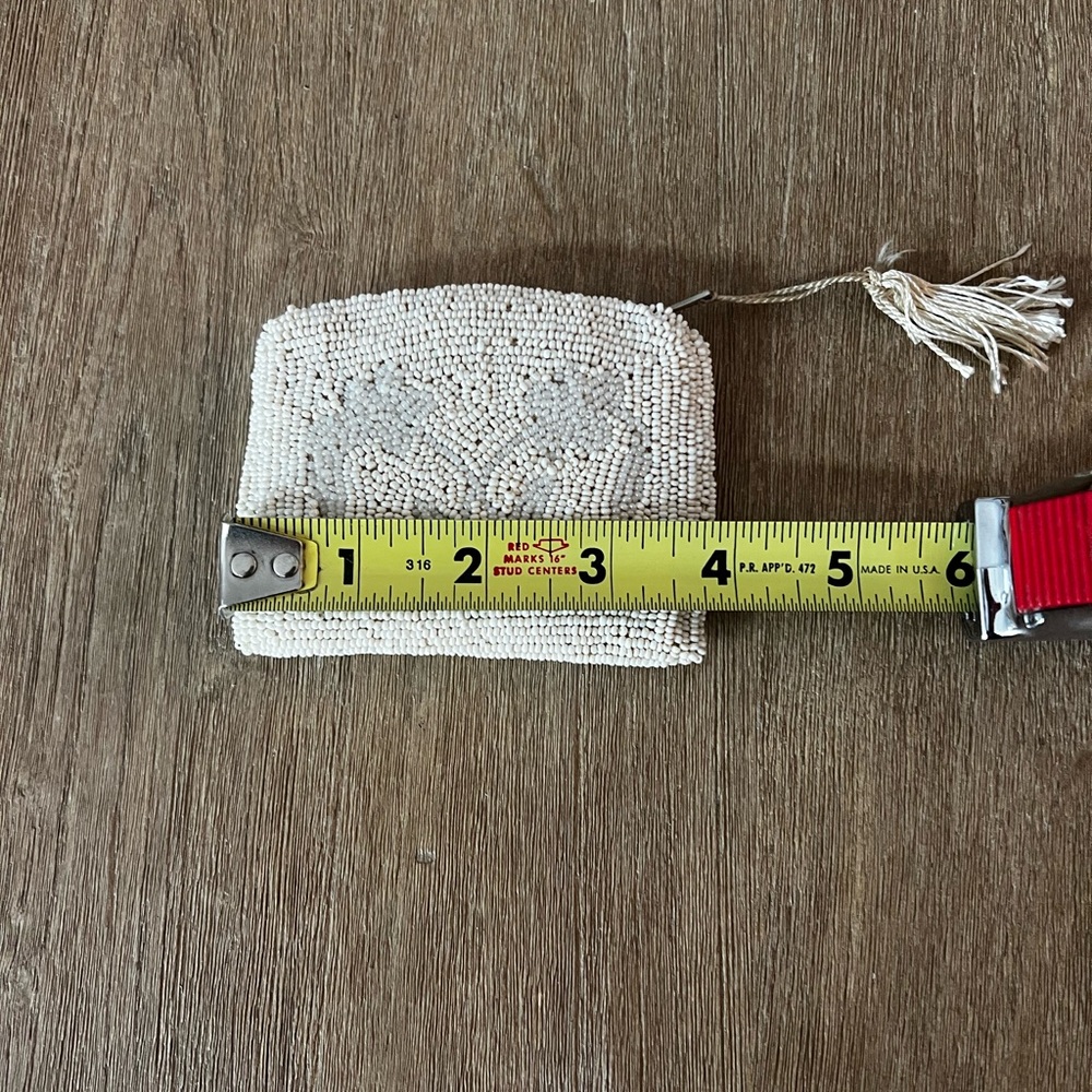 Boho White Beaded Coin Purse w/ Mirror & Powder Puff | Vintage Vanity Pouch - Picture 10 of 11